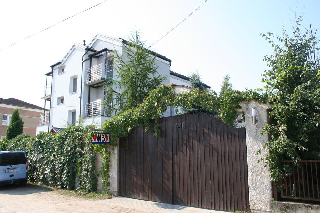 Villa Mb เอากุสตูฟ ภายนอก รูปภาพ